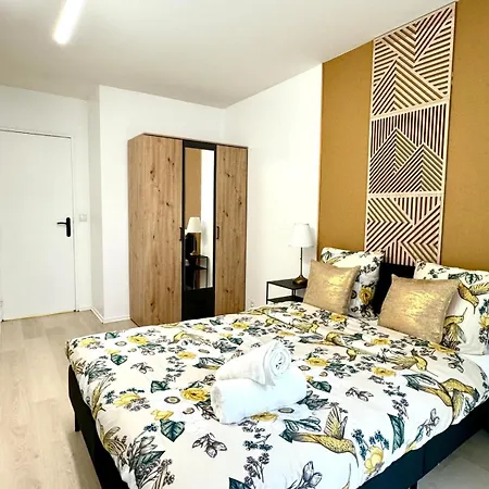 Appartement La Galerie - Entier -75 M2 *